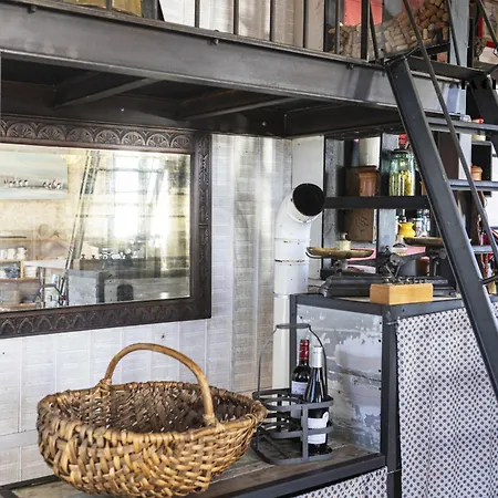 L'ancien Semaphore I Insolite Aux Sables D'olonne